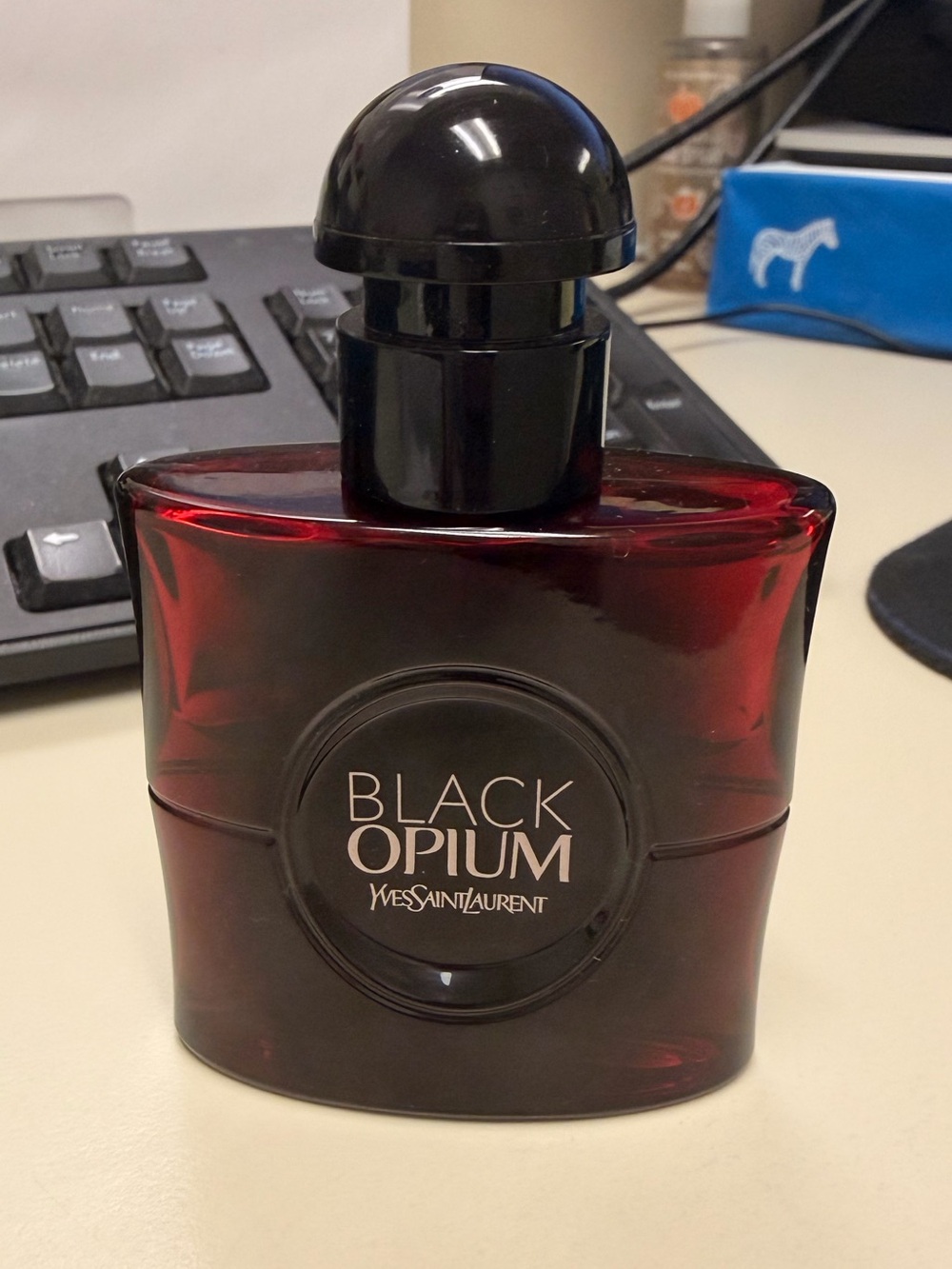 YSL Black Opium Over Red, high partial